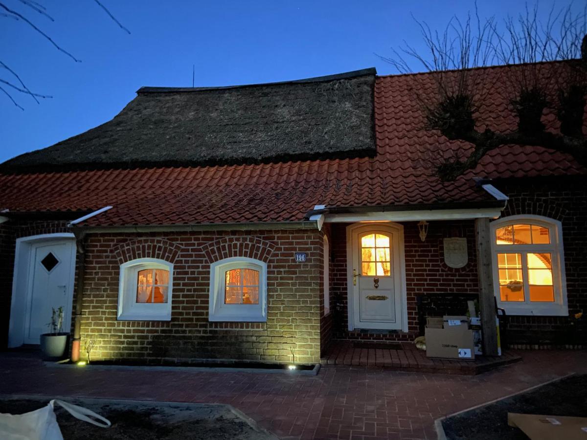 Lindenhuus-urlaub Unter Einem Teilreetdach-terrasse - Nahe Norden-norddeich Casa vacanze Osteel