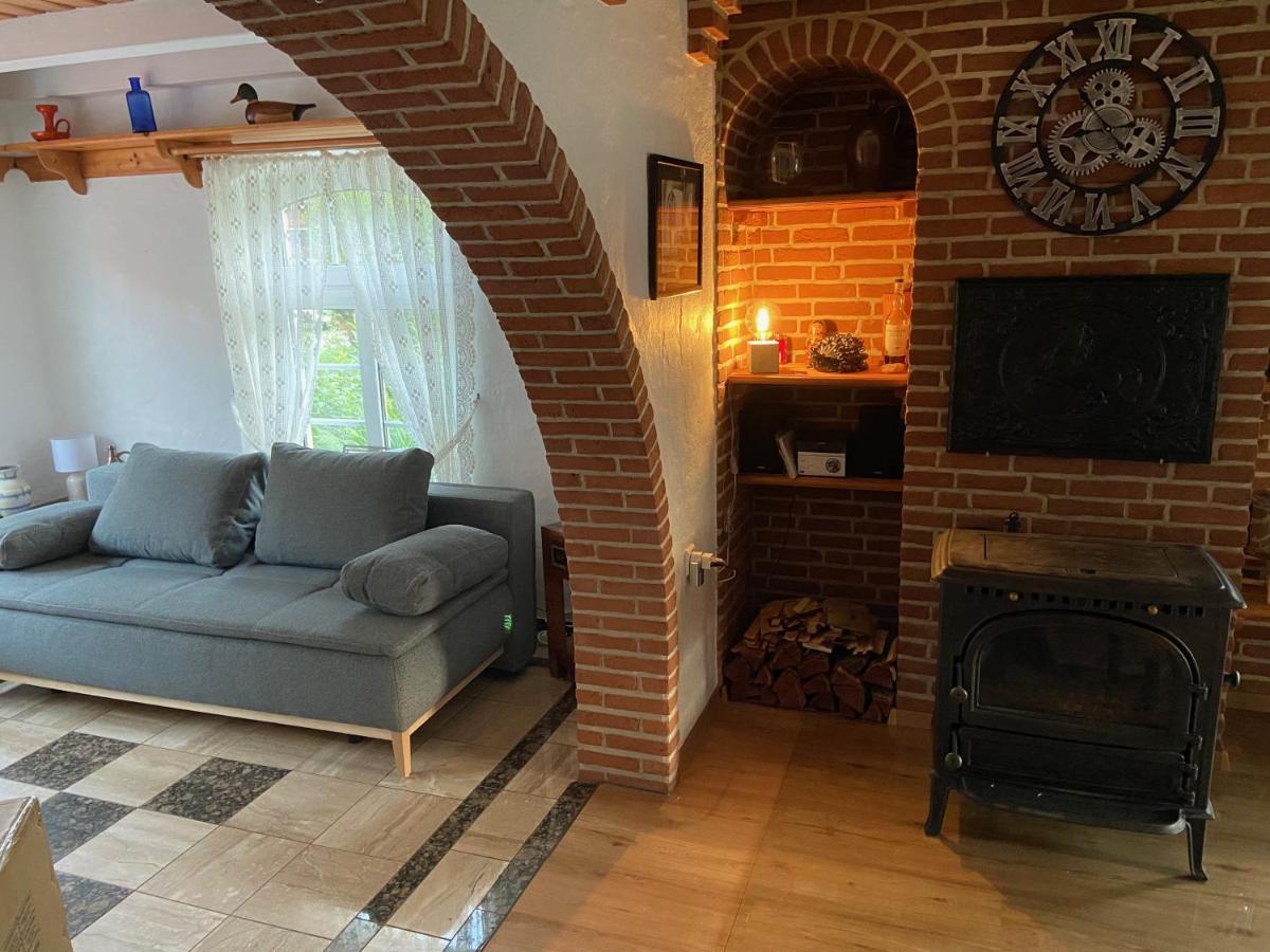 Holiday home Lindenhuus-urlaub Unter Einem Teilreetdach-terrasse - Nahe Norden-norddeich *