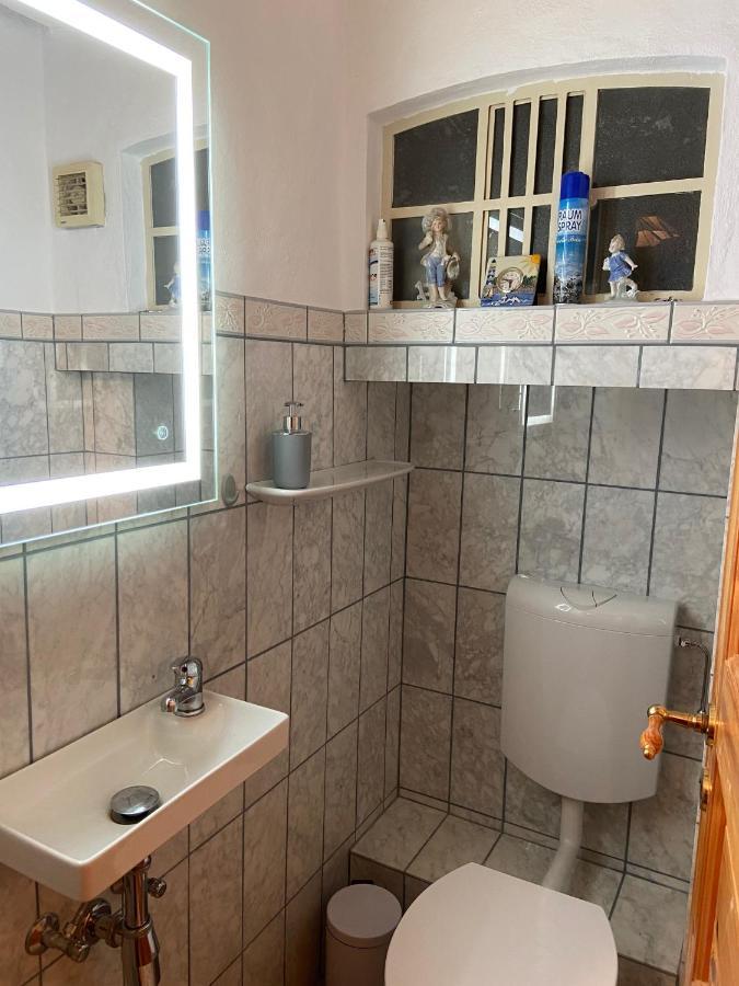 Lindenhuus-urlaub Unter Einem Teilreetdach-terrasse - Nahe Norden-norddeich Holiday home *