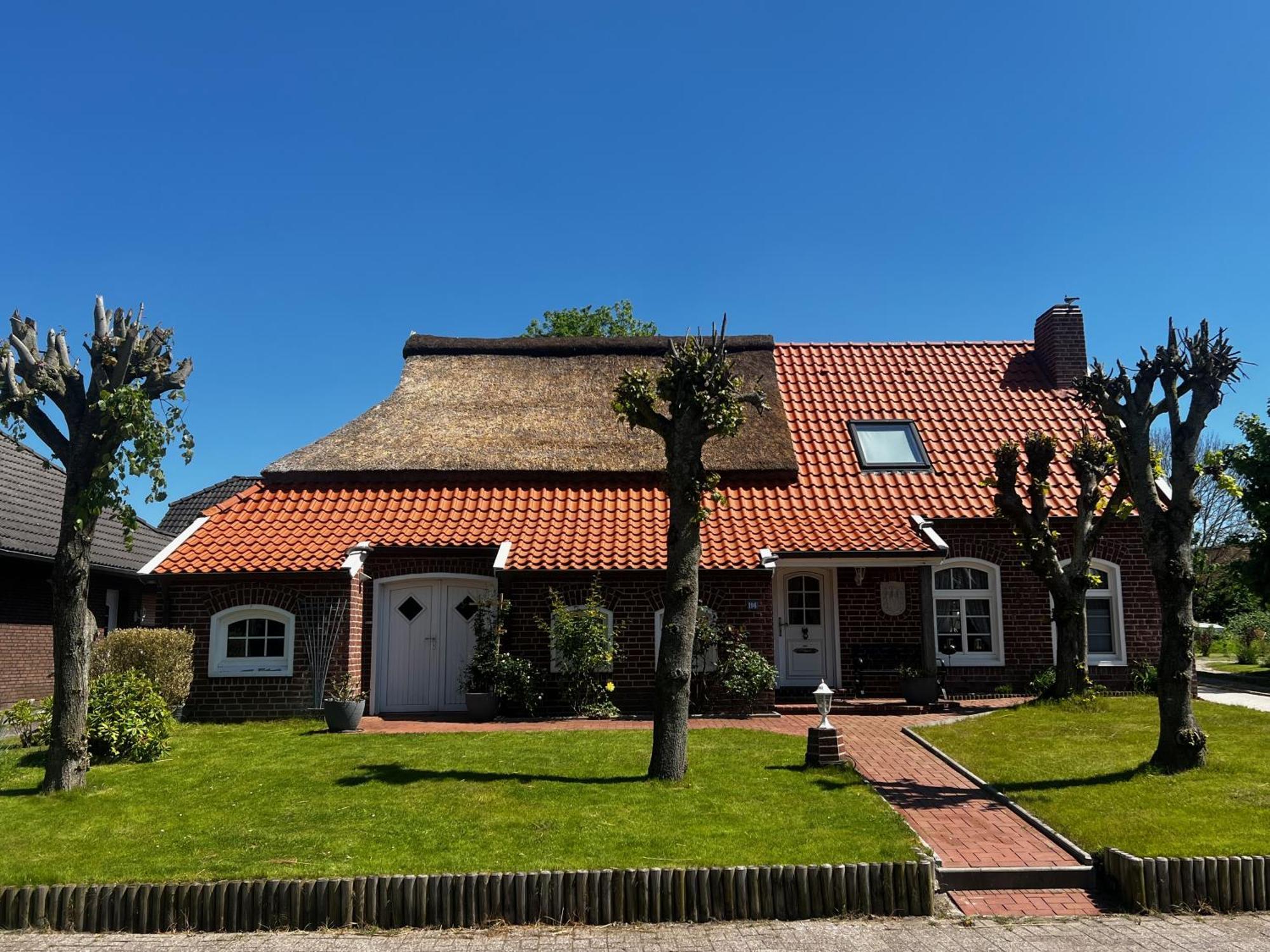 Casa vacanze Lindenhuus-urlaub Unter Einem Teilreetdach-terrasse - Nahe Norden-norddeich Osteel